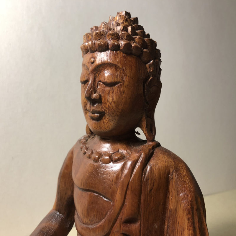 Statuetta Buddha artigianale legno di Suar